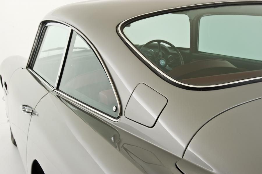 Детали экстерьера Aston Martin DB5 (2207/R) 1965 года  (фото 3 из 19)